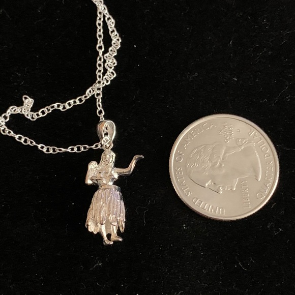 Pendant Necklace Charm - Picture 3 of 4